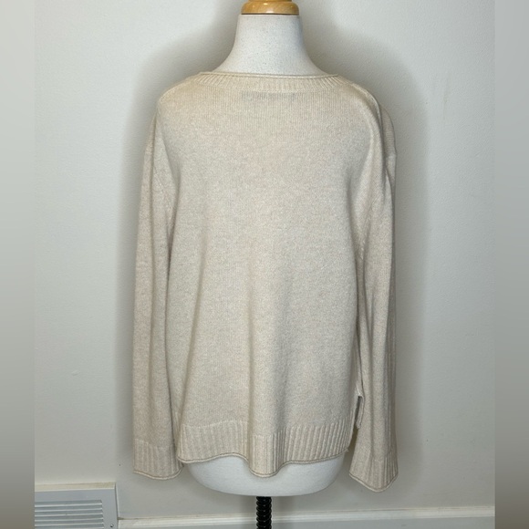 Jenni Kayne Cream Crew Neck Cashmere blend Sweater Size M - Picture 4 of 9